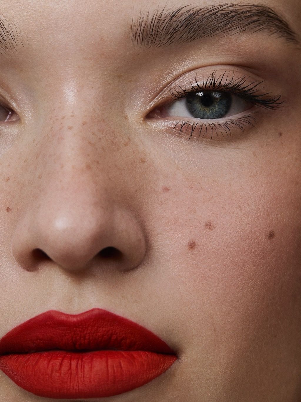 3 Perfect ILIA Lip Sketch Hydrating Crayons for the Ultimate Red Lip This Fall