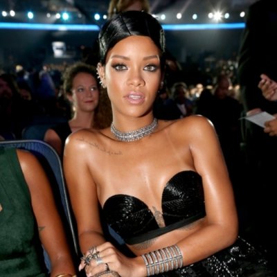 8 Gorgeous AMA Beauty Looks That You Should Steal ...