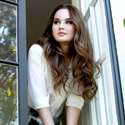 7 Wonderful Reasons to Love Liana Liberato ...