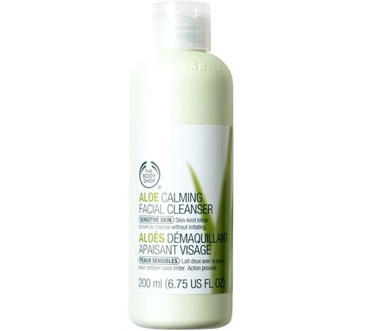 The Body Shop – Aloe Calming Facial Cleanser