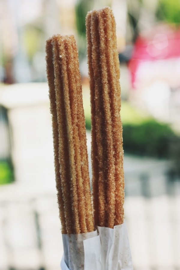 CHURROS