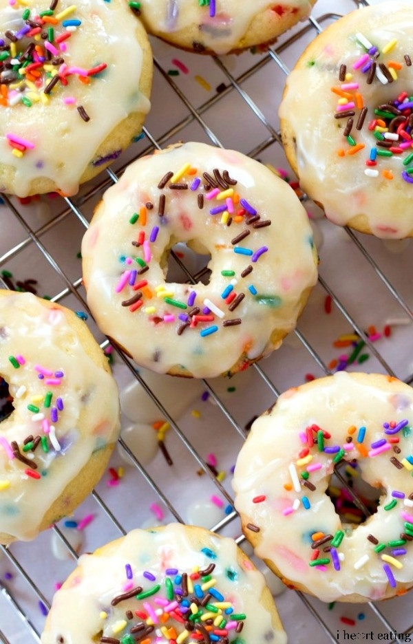 Baked Confetti Doughnuts