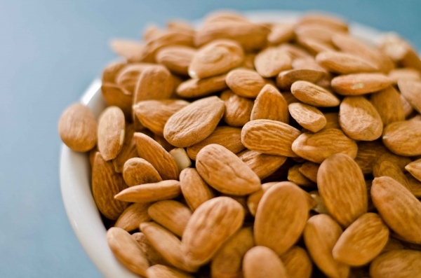 Raw Almonds