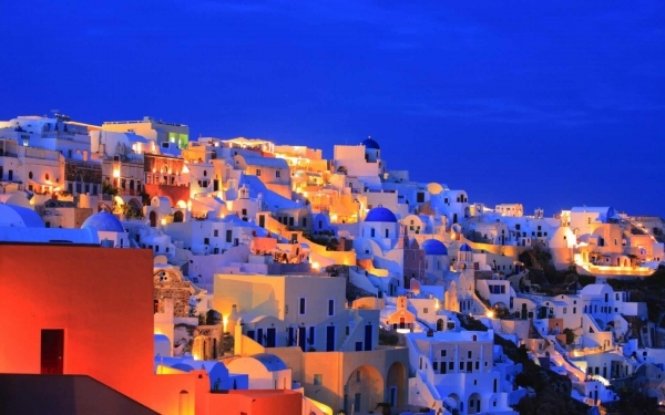 Oia, Santorini, Greece