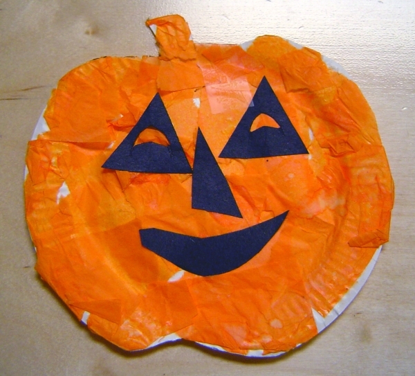 Paper Plate Pumpkins