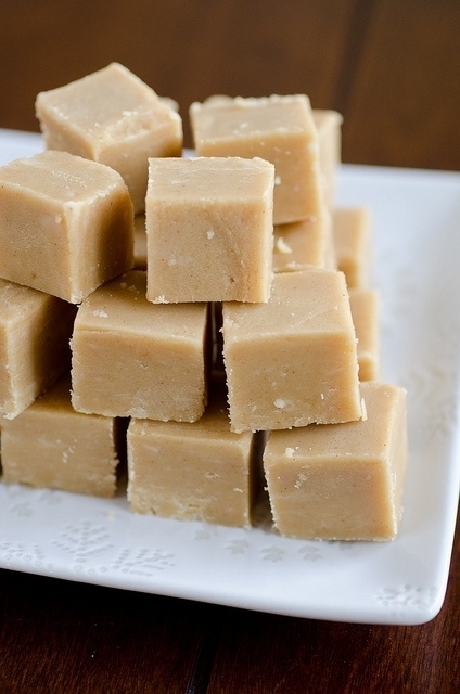 Healthy Pumpkin Peanut Butter Fudge