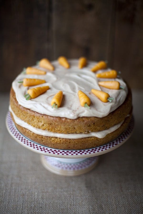 Apple Cardamom Cakes with Apple Cider Icing