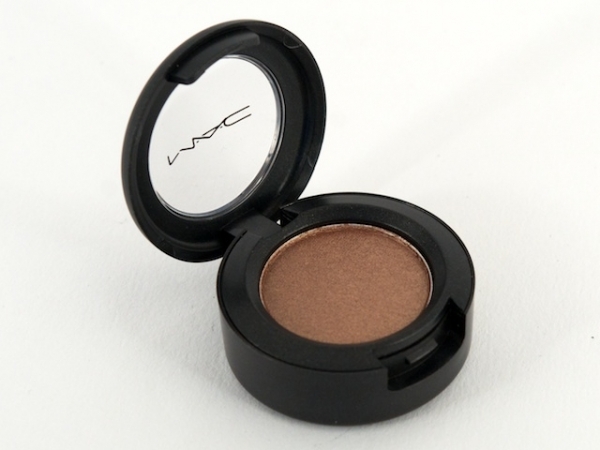 best mac eyeshadow combinations for brown eyes