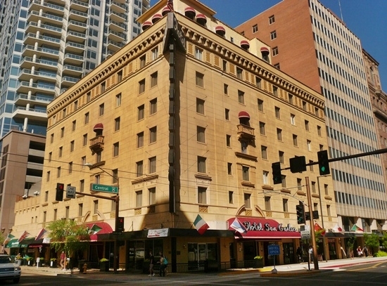 Hotel San Carlos