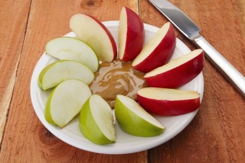 Apple Slices with Peanut Butter