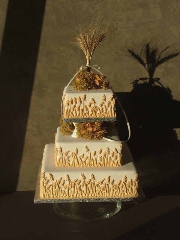 Rustic Wheat Wedding Cake