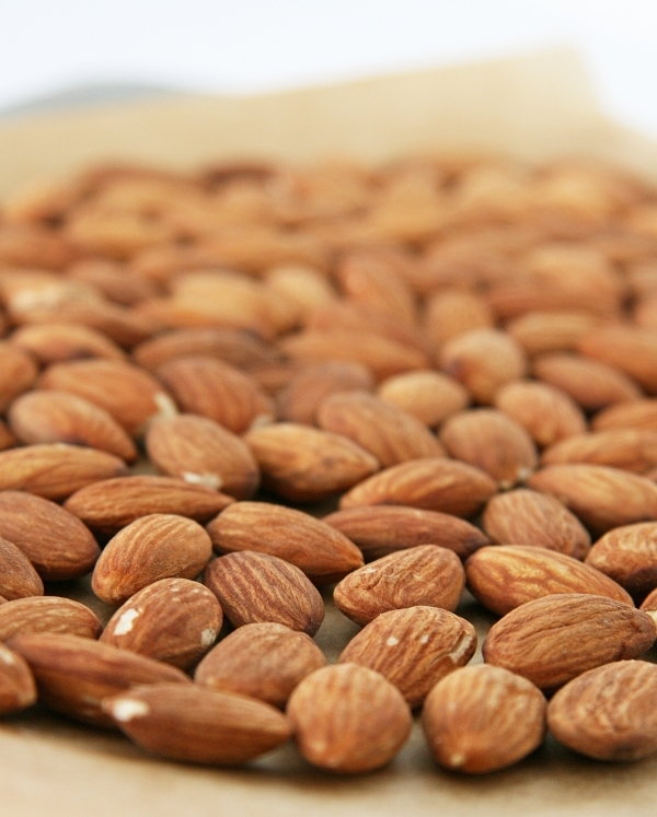 Raw Almonds