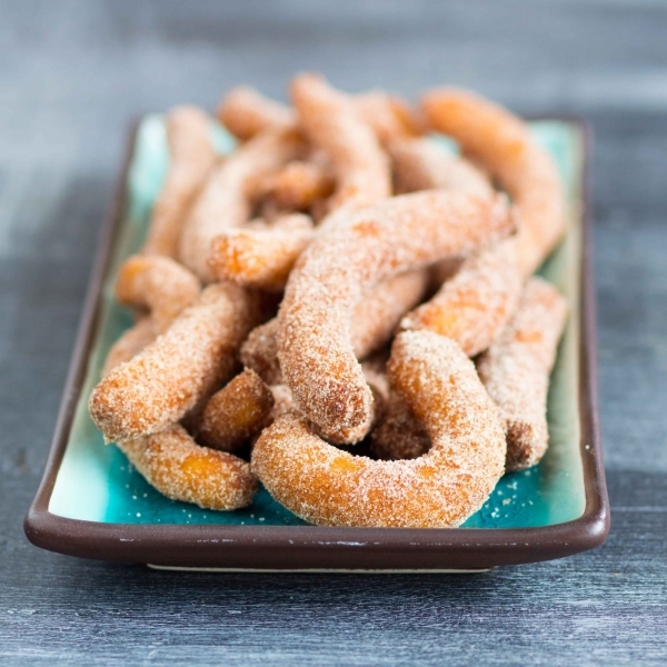 Churros with Hot Chocolate Sauce