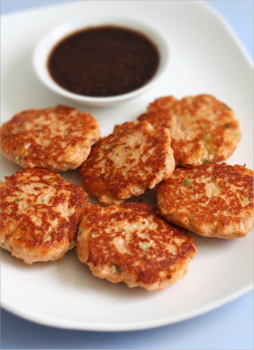 Easy Salmon Cakes