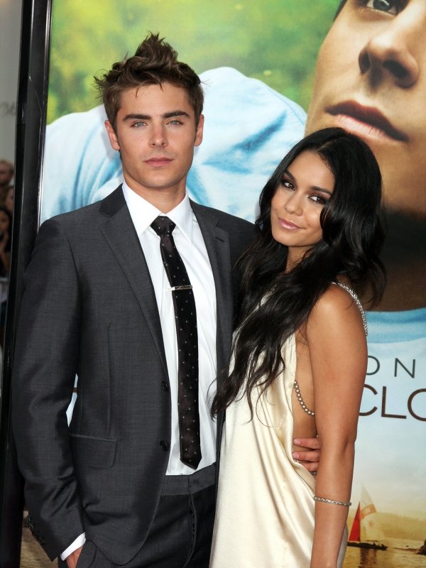 Vanessa Hudgens & Zac Efron