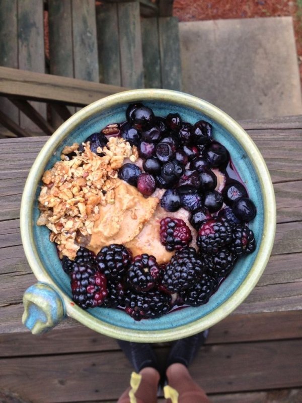 Berries with Egg Whites and Flax