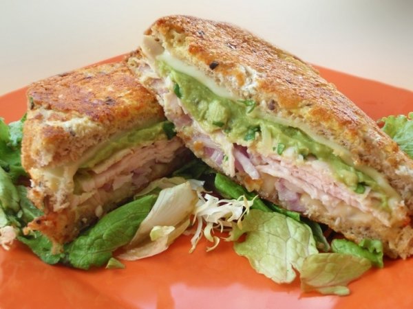 Roasted Turkey on Whole Wheat Bread with Avocado Slices