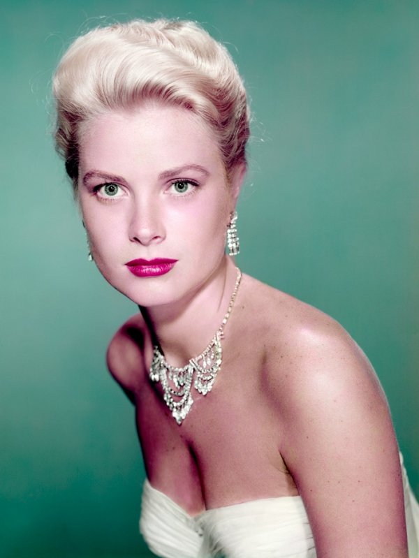 Grace Kelly - 7 Classic Movie Actors That You've Got to ...