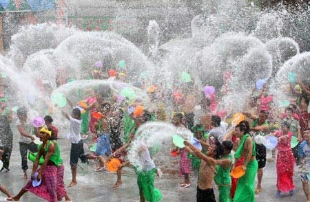 Songkran, Thailand