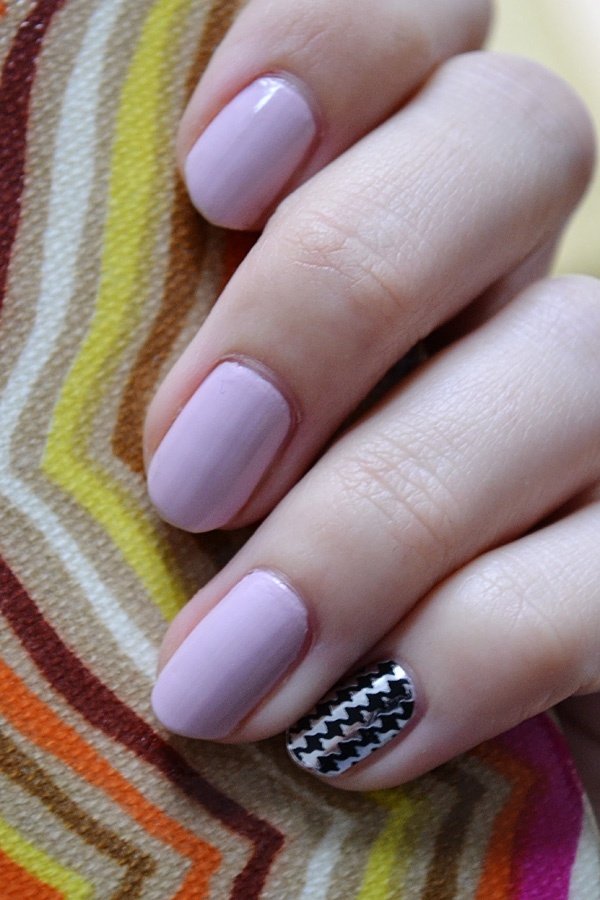 A Spring Nail Color