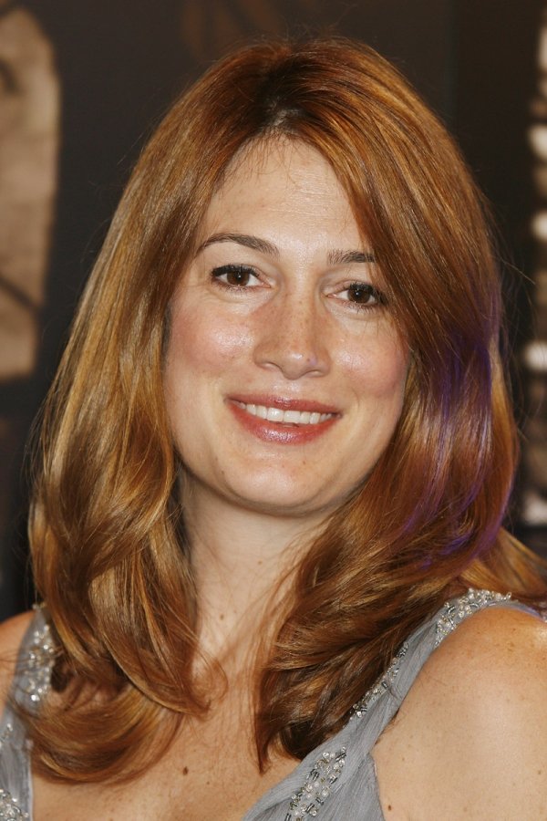 Gillian Flynn