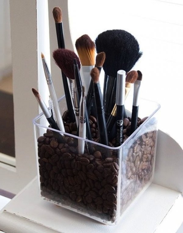 Makeup Brushes