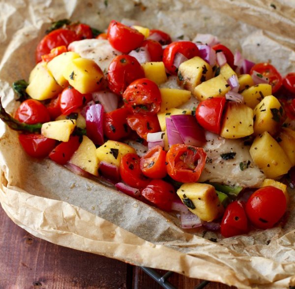 FISH EN PAPILLOTE with PEACH SALSA