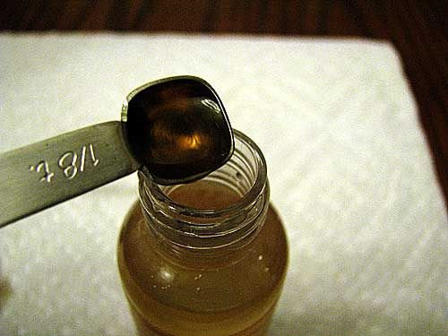 Homemade Vanilla-Scented Body Mist