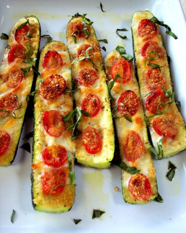 Zucchini Pizza Sticks