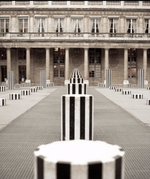 Palais Royal, white, black, black and white, structure,