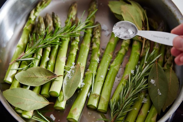 Bay Leaves