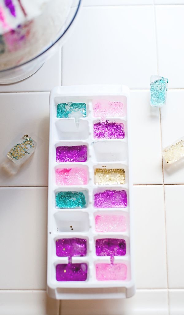 Edible Glitter Ice Cubes