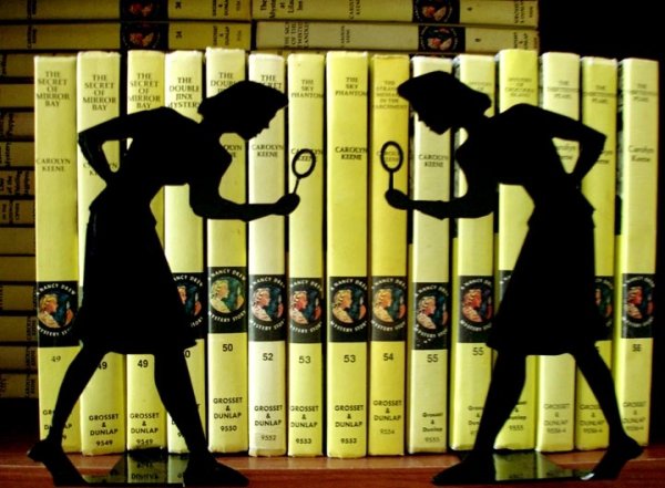 Nancy Drew Bookends