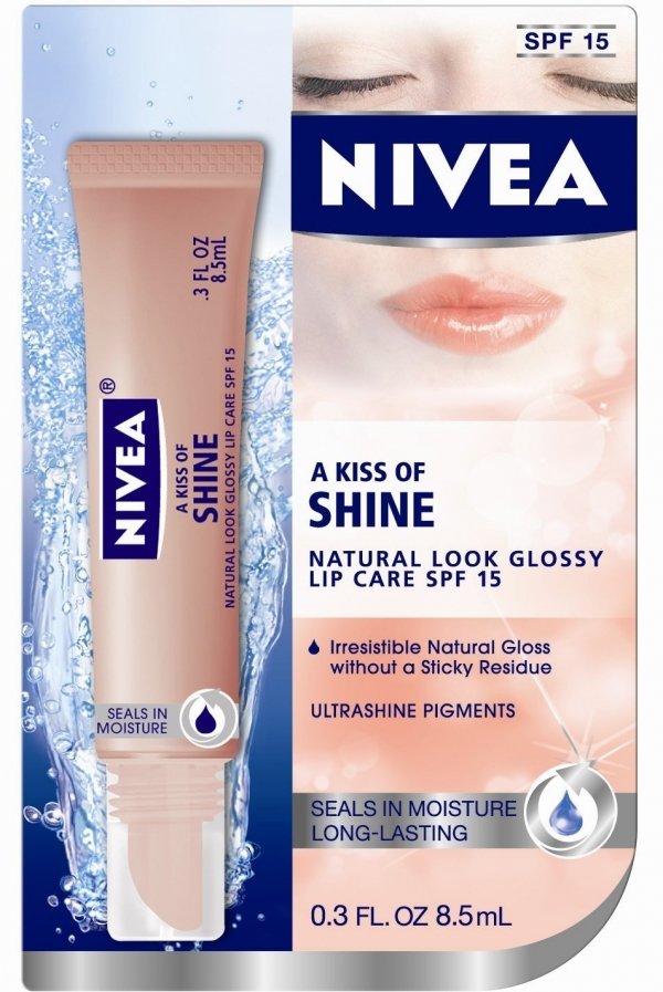 NIVEA a Kiss of Shine Natural Glossy Lip Care