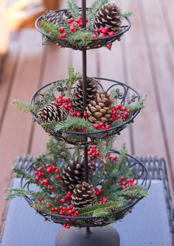 Budget Holiday Decor Tips for Girls with a Tight Wallet ...