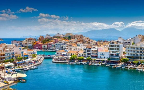 Lake Voulismeni, town, coast, marina, bay,