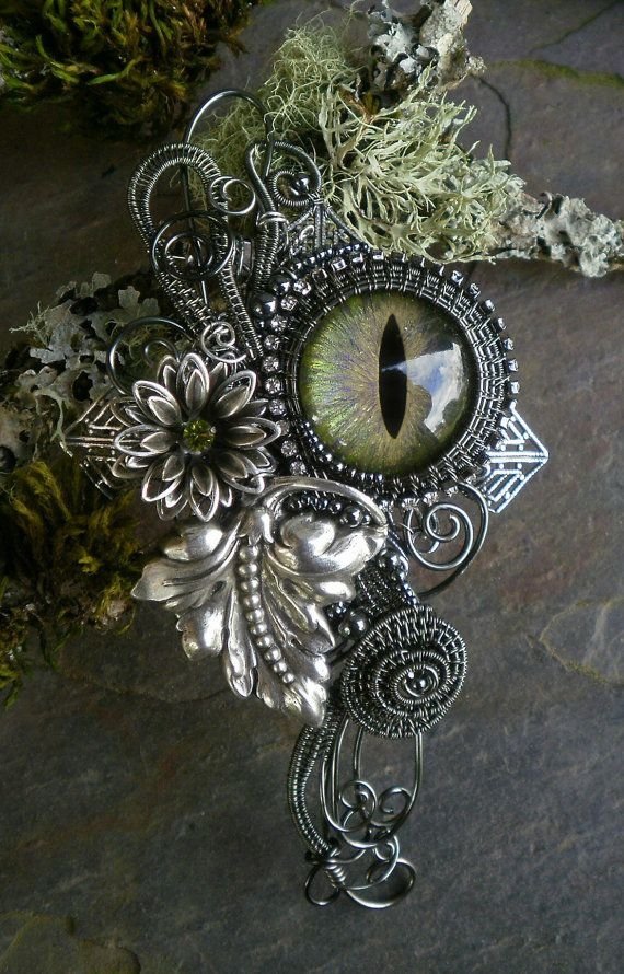 Gothic Steampunk Pin Pendant