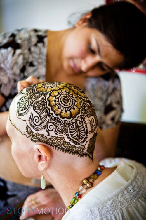 Henna Crown