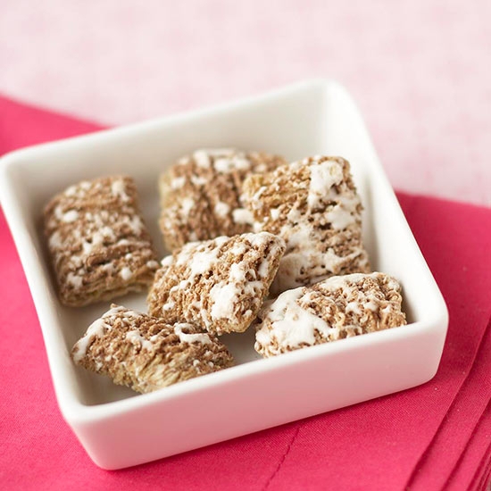 Kellogg's Bite Size Maple & Brown Sugar Frosted Mini-Wheats (without Milk) – 47 Calories