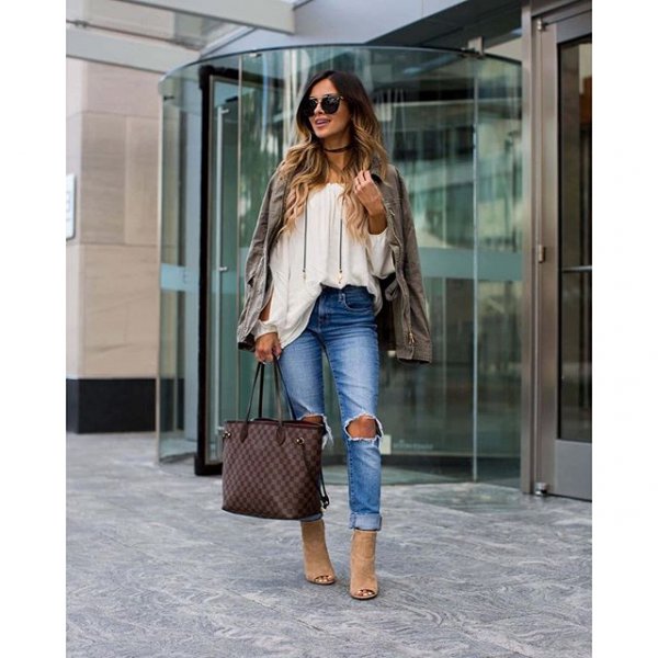 clothing, sleeve, denim, outerwear, blouse,