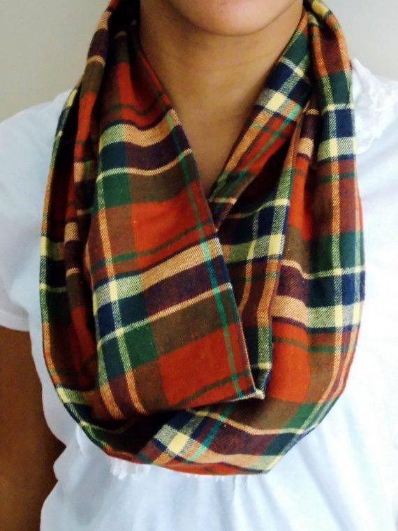 Infinity Scarf. Plaid Scarf