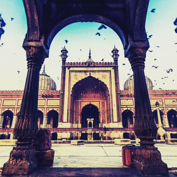 arch, landmark, historic site, column, building,
