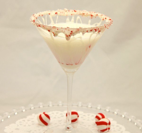 White Chocolate Peppermint Marshmallow Martini