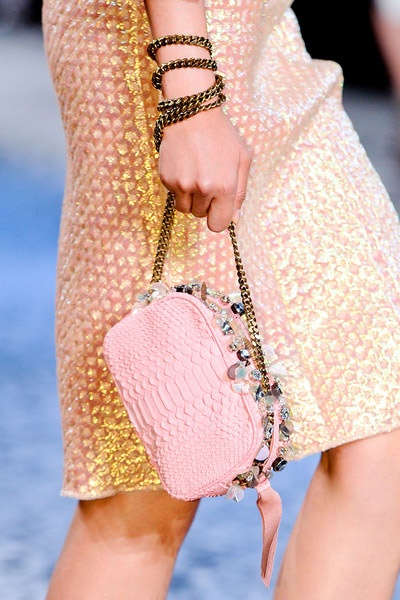 8 of the Best Bag Trends Right Now ...