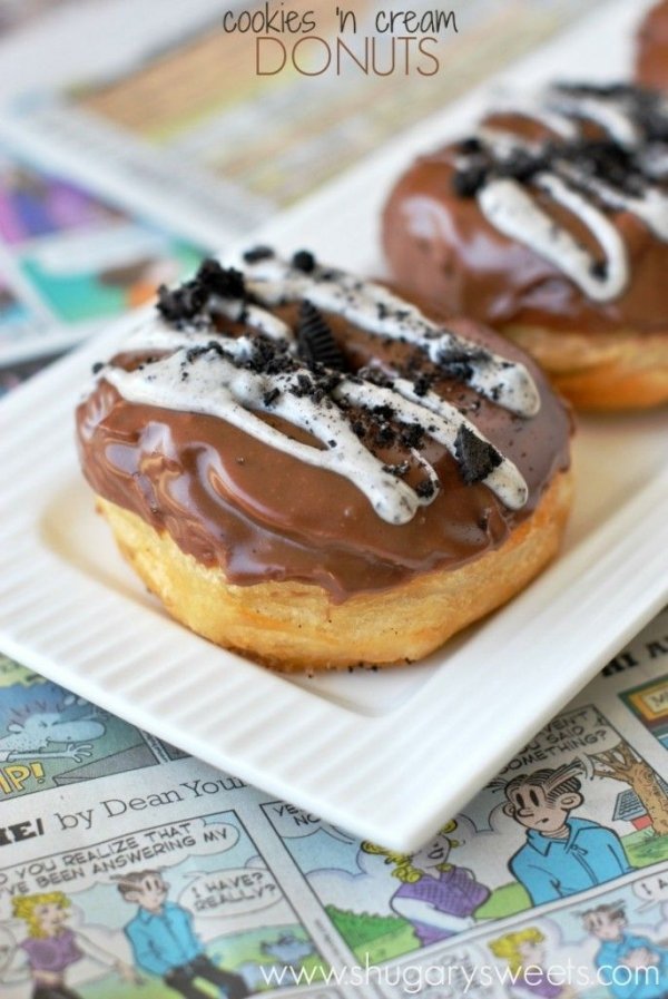 Cookies 'n Cream Donuts