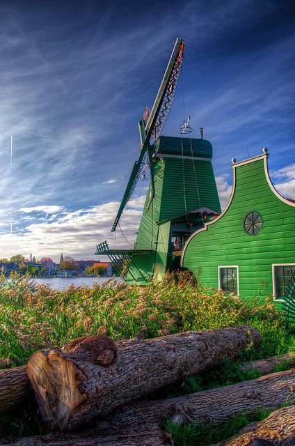 sky,tree,grass,cloud,windmill,