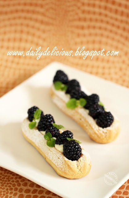 Blackberry Eclair