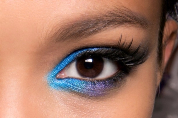 Switch Eye Shadow Colors