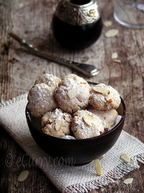 Ghoriba - Cookies Flavored with Aniseed and Sesame Seeds, or Almonds and Raisins