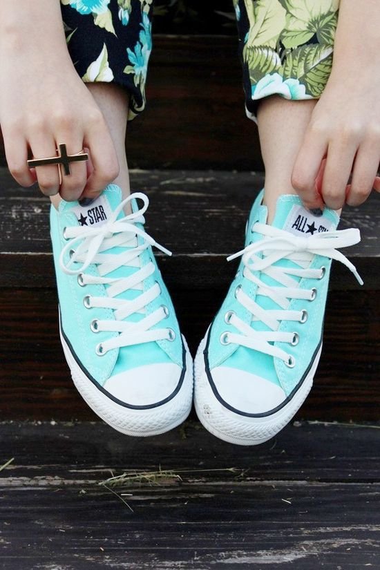 footwear,white,blue,green,sneakers,